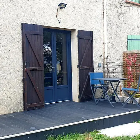 Joli En Provence